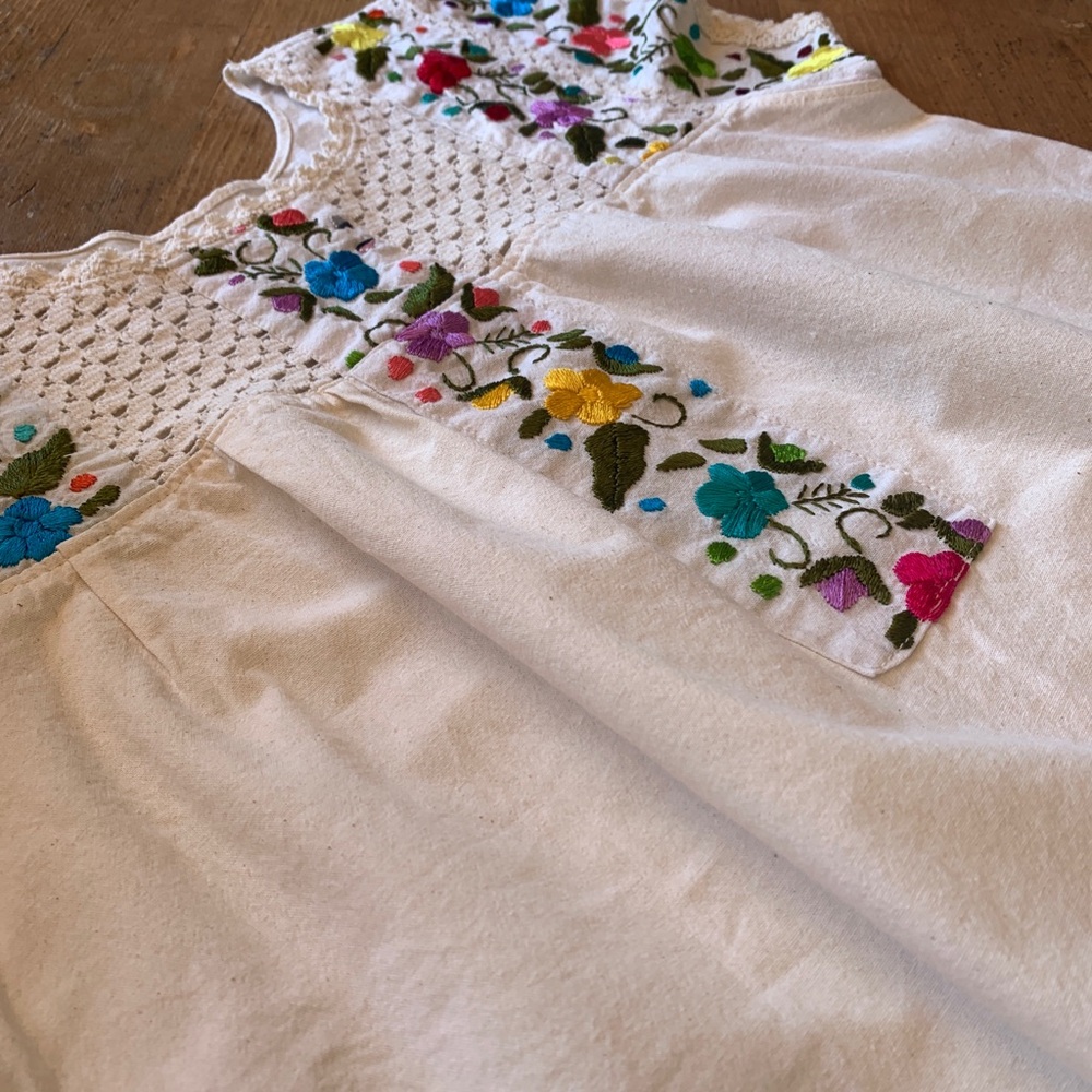 White Top with Colorful Floral Embroidery - Picture 8 of 16